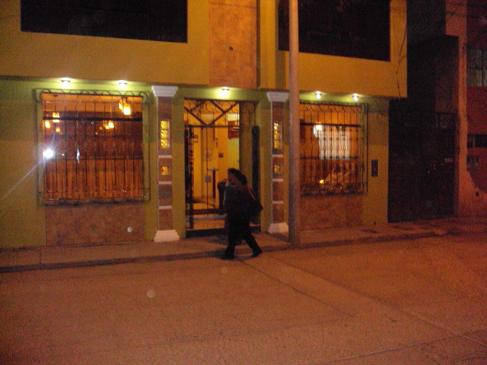 Mosoq Inn Πούνο Εξωτερικό φωτογραφία